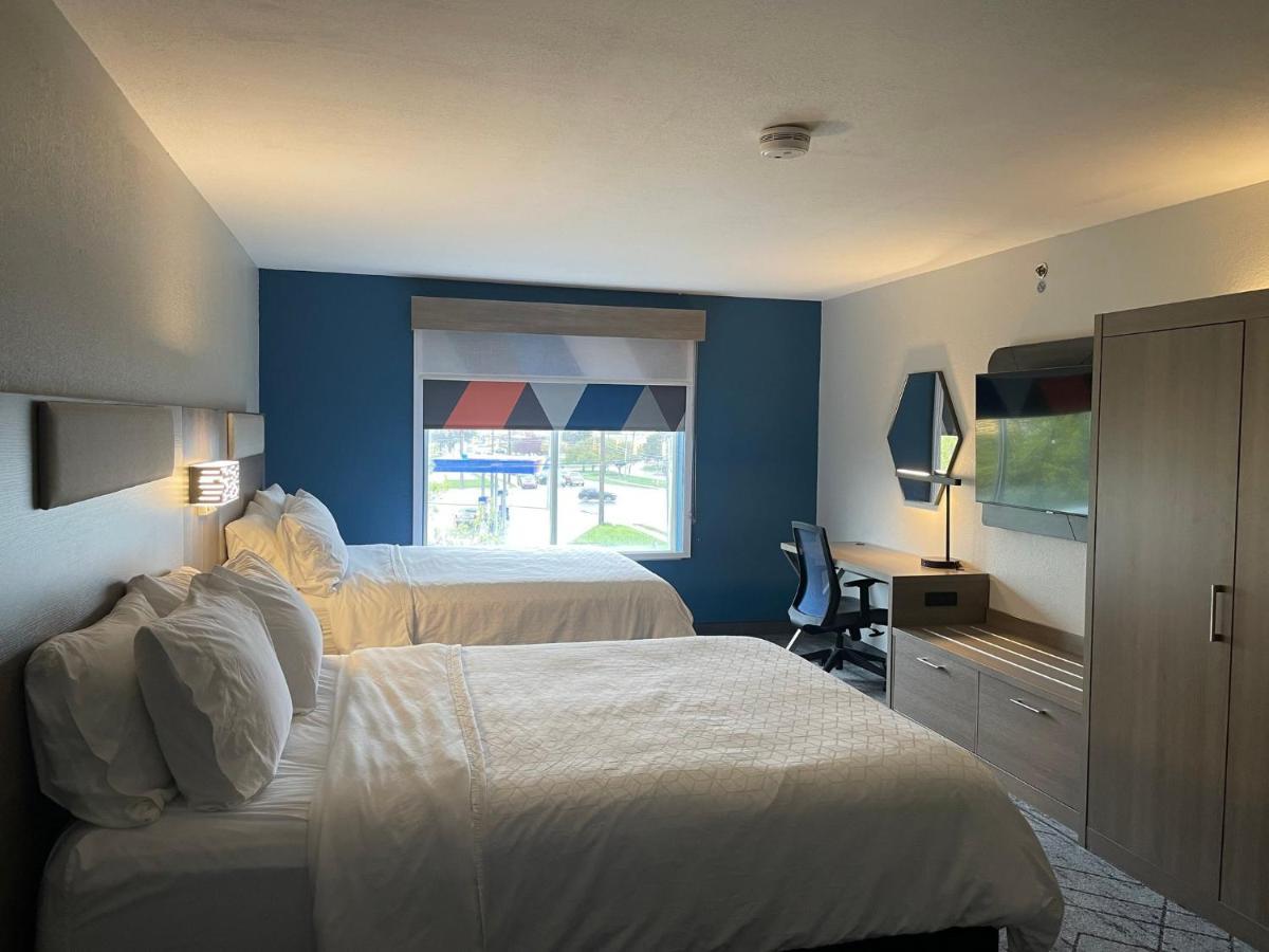 Express By Ihg 2*